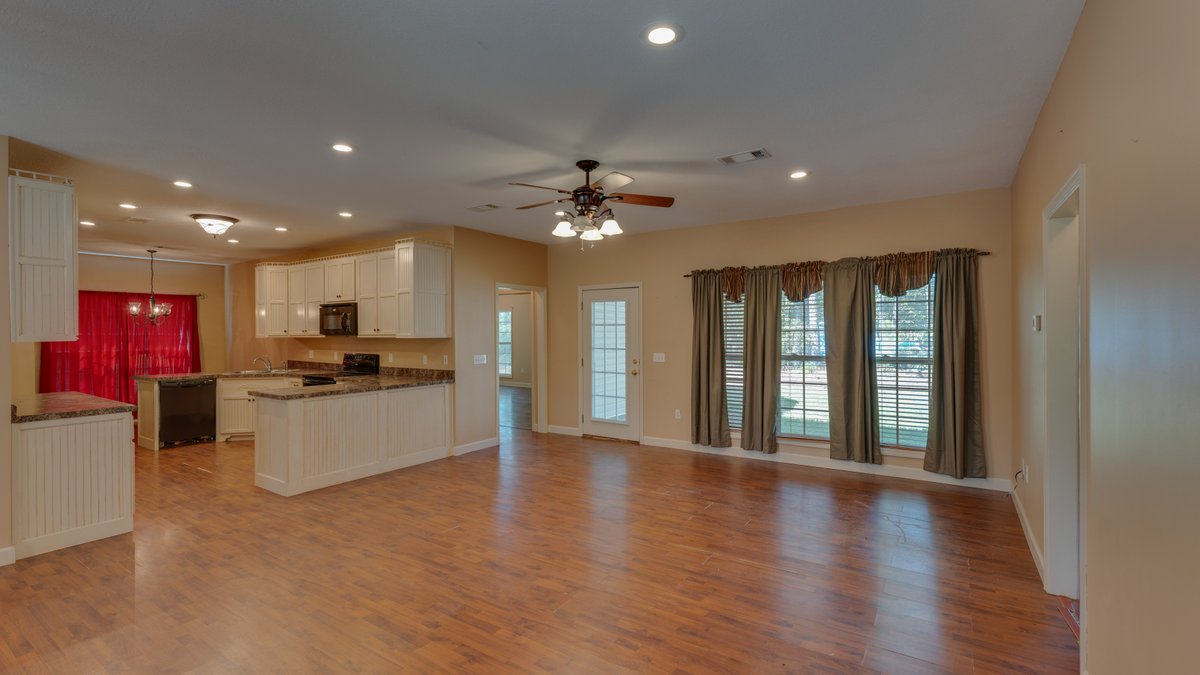 Image for 3 Bedroom / 2 Bathroom Country Home Located in Moultrie, Georgia