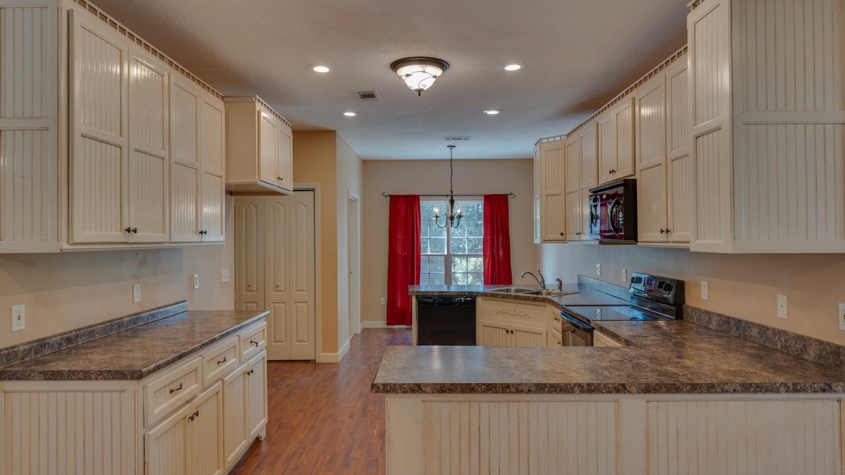Image for 3 Bedroom / 2 Bathroom Country Home Located in Moultrie, Georgia