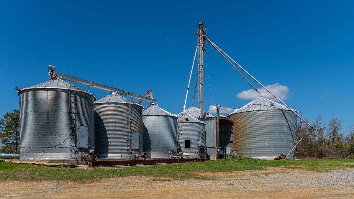 Image for RESERVE MET! Complete Grainery System - 17± Total Acres - 64,000± Bushel Capacity - Great Farming Operation Addition