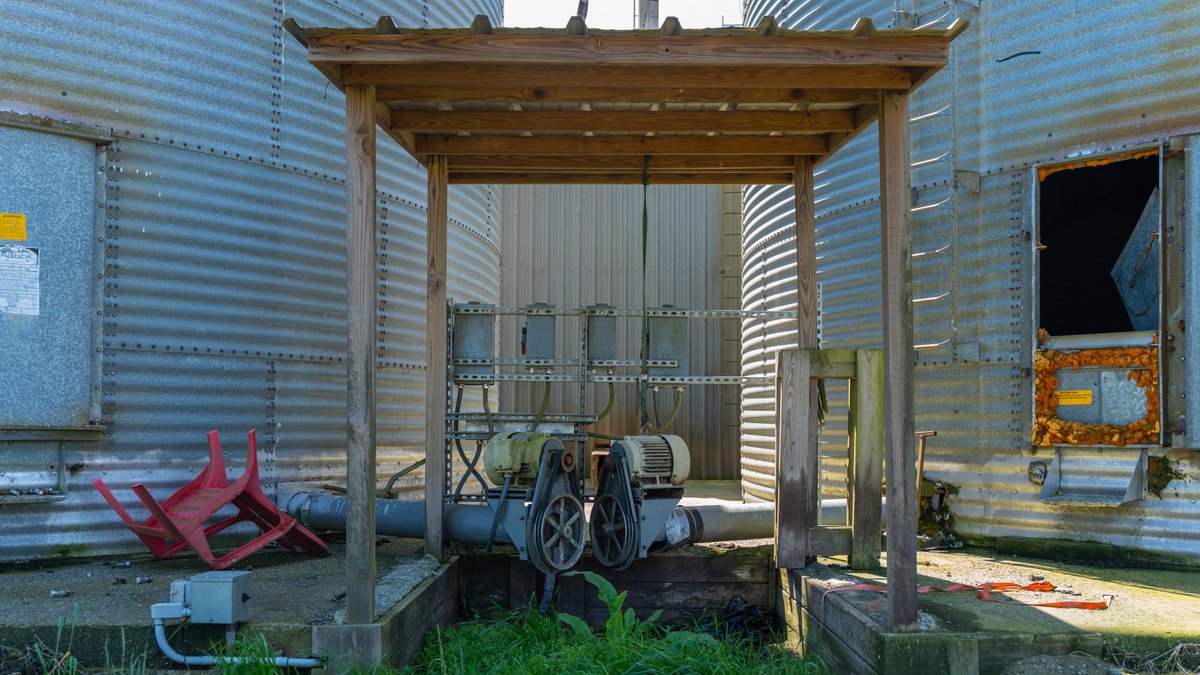Image for RESERVE MET! Complete Grainery System - 17± Total Acres - 64,000± Bushel Capacity - Great Farming Operation Addition
