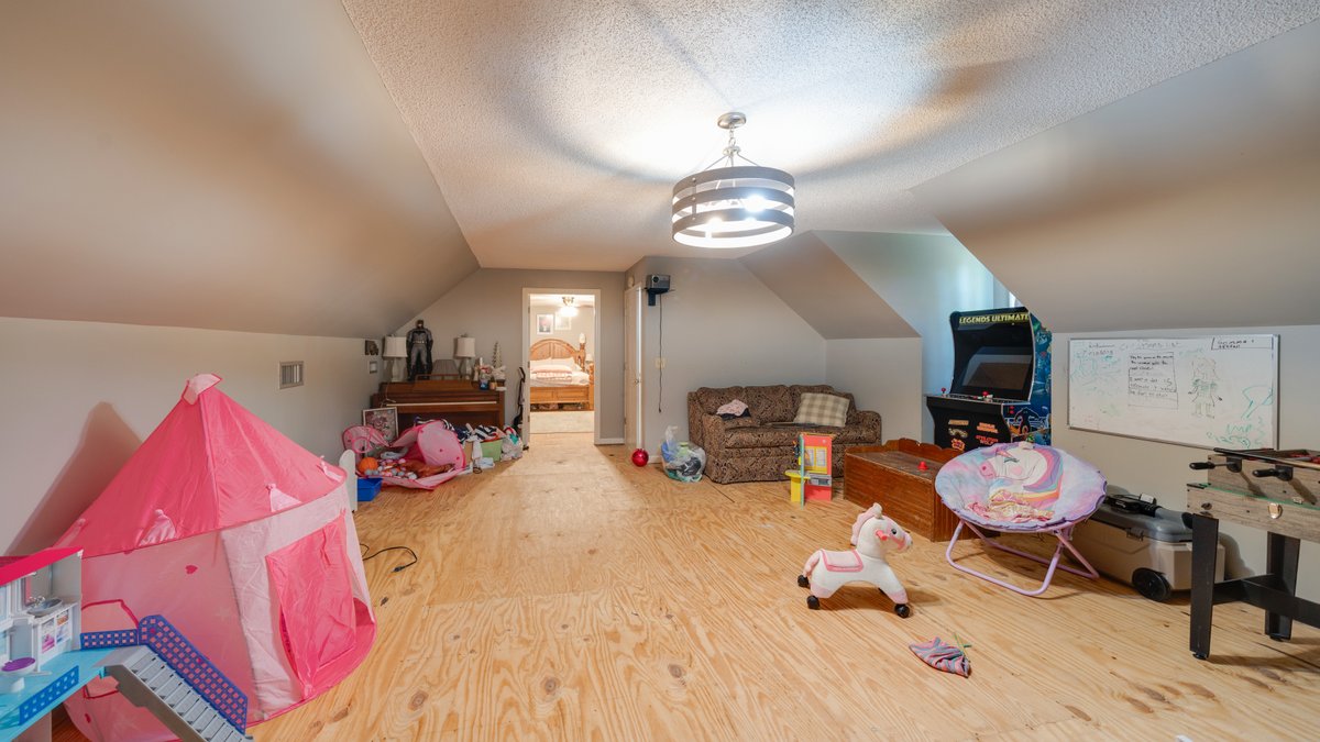 Image for Spacious 4BR Home w/ Pool, Patio & Acreage