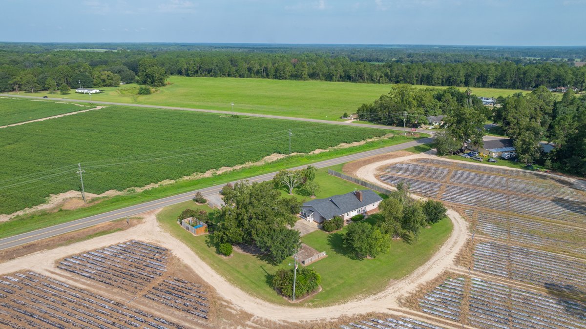 Image for Spacious 3BR/2BA Country Home Located in Colquitt County, GA