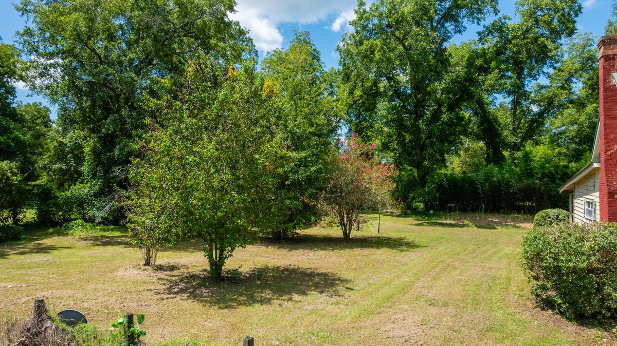 Image for Residential or Investment Opportunity - 2BR/1BA Home on 0.60 ± Acres in Colquitt County, GA