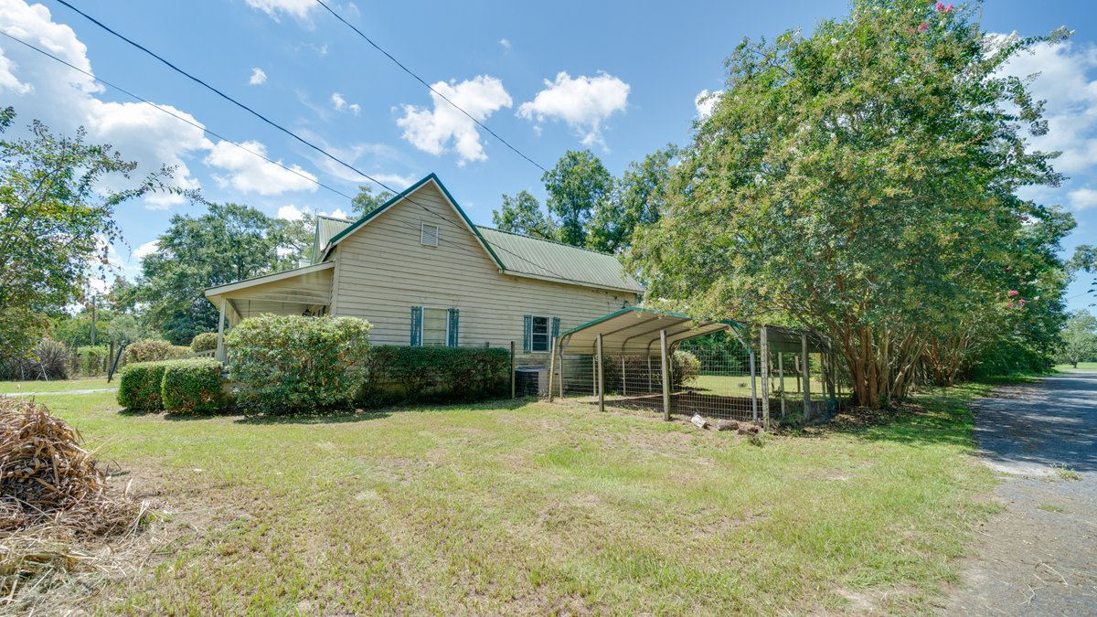 Image for Residential or Investment Opportunity - 2BR/1BA Home on 0.60 ± Acres in Colquitt County, GA