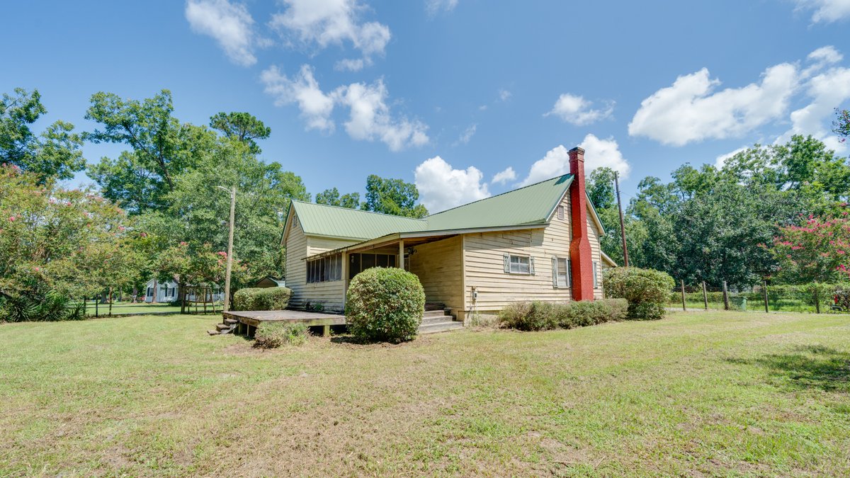 Image for Residential or Investment Opportunity - 2BR/1BA Home on 0.60 ± Acres in Colquitt County, GA
