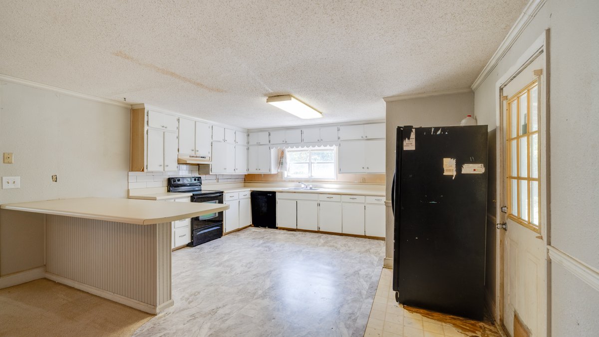 Image for Residential or Investment Opportunity - 2BR/1BA Home on 0.60 ± Acres in Colquitt County, GA