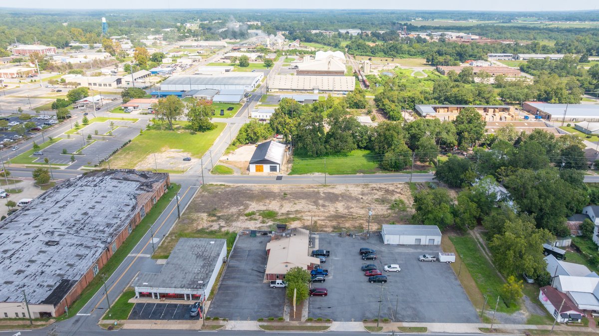 Image for Commercial Development Opportunity - 1.00+/- Acre Lot - Zoned C-3 - Downtown Moultrie, GA