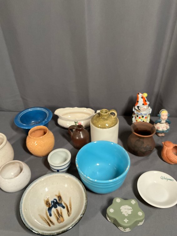 Decorative Stoneware Items