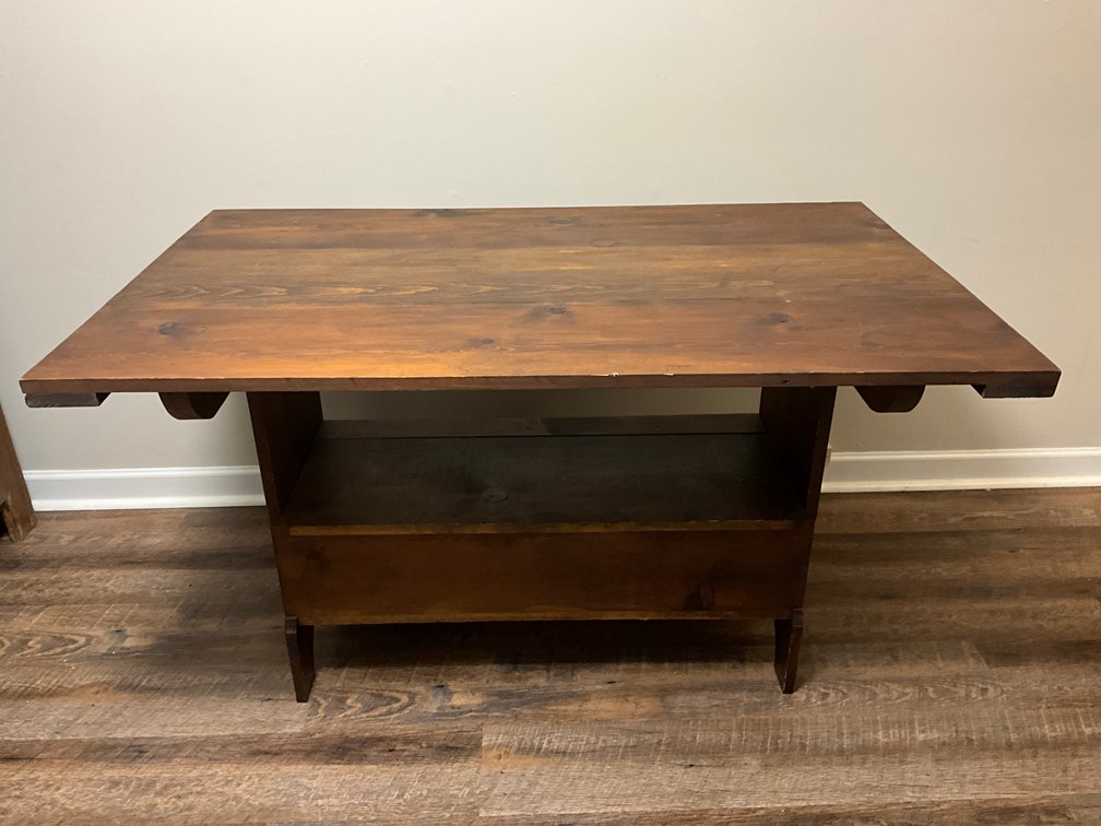 Convertable Table With Storage