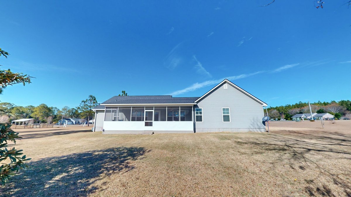 Image for Charming Burnside Estates Home - 1,888 SF, Screened-In Porch, Vaulted Ceilings, & More