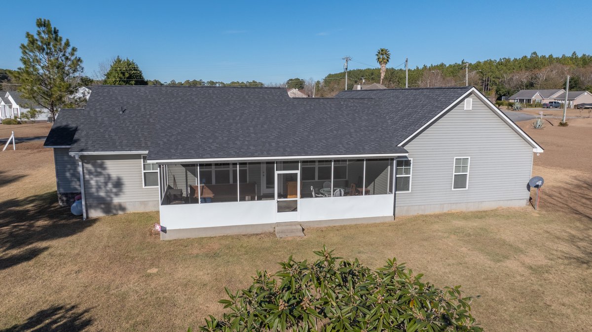 Image for Charming Burnside Estates Home - 1,888 SF, Screened-In Porch, Vaulted Ceilings, & More