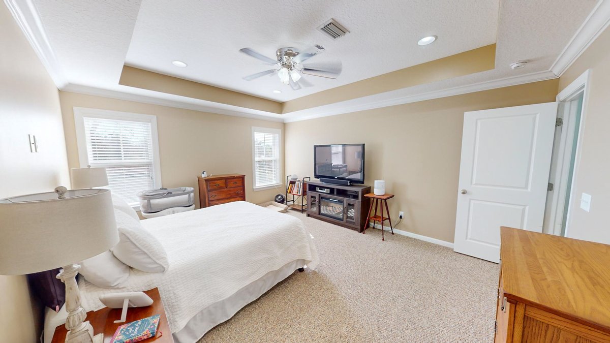 Image for Charming Burnside Estates Home - 1,888 SF, Screened-In Porch, Vaulted Ceilings, & More