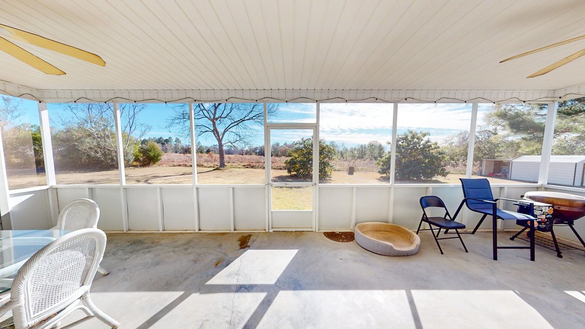 Image for Charming Burnside Estates Home - 1,888 SF, Screened-In Porch, Vaulted Ceilings, & More