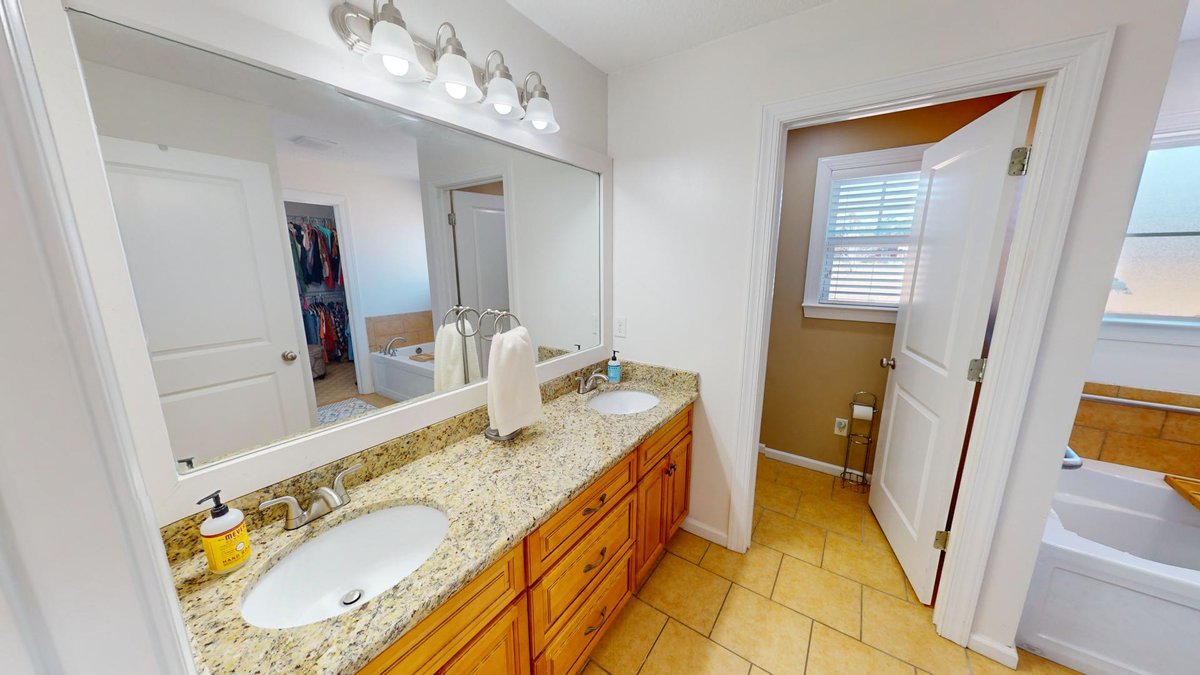 Image for Charming Burnside Estates Home - 1,888 SF, Screened-In Porch, Vaulted Ceilings, & More
