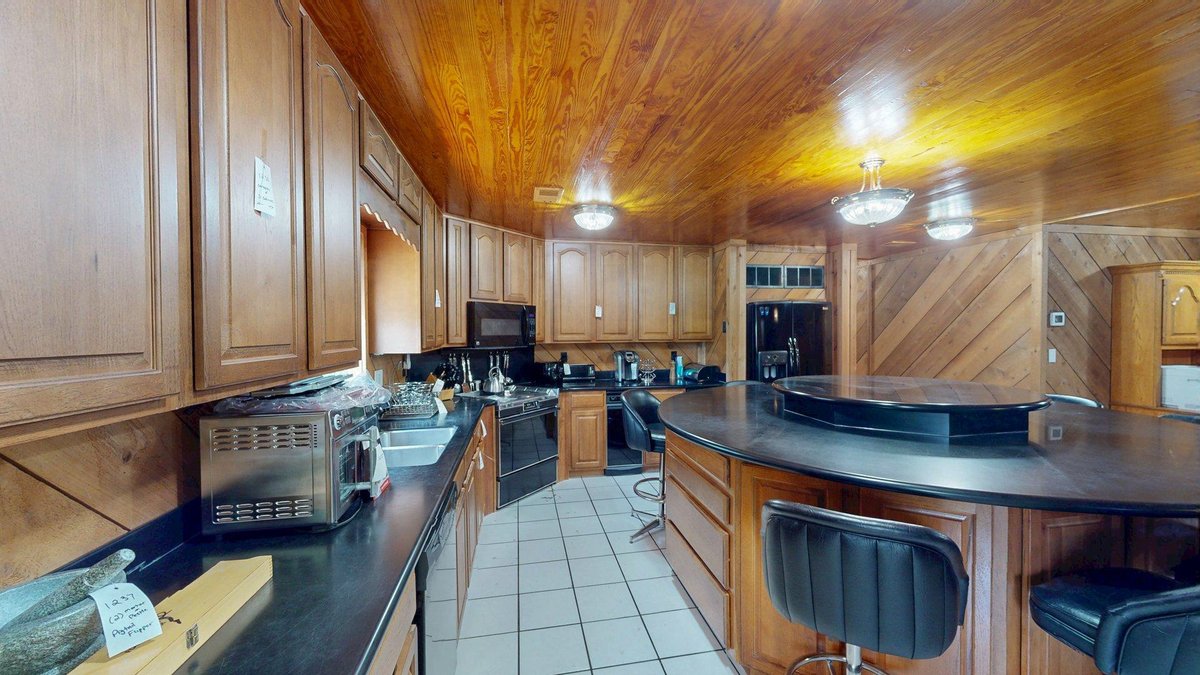 Image for 176+/- Acres - 6,546+/- SF Custom Lodge w/ Stocked Ponds & Food Plots - Mature Timber & Rocky Creek Frontage