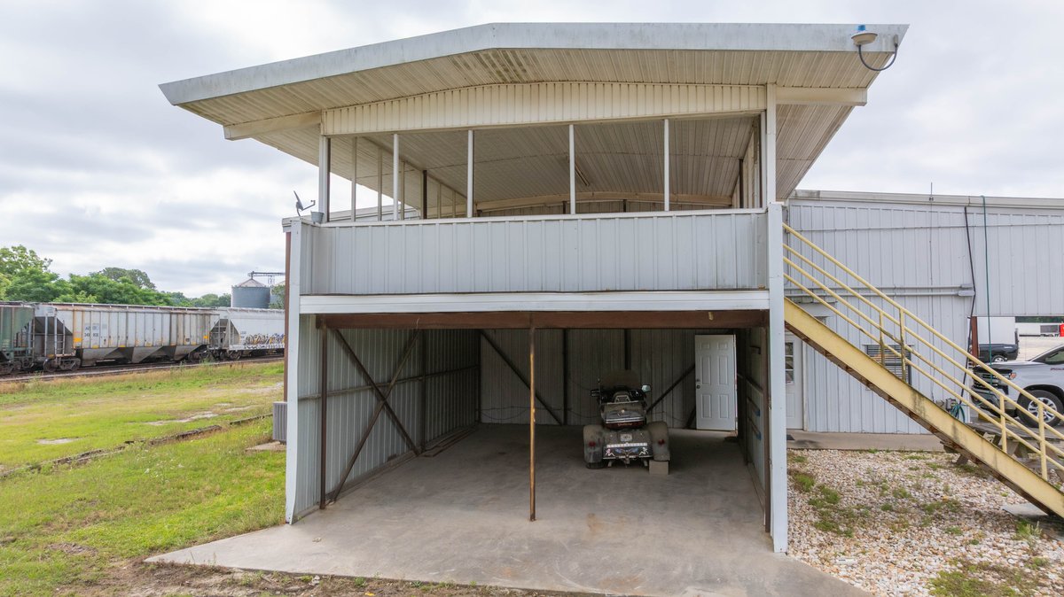 Image for Turnkey Transportation Terminal - 14+/- Acres, Office, Shops, & Fuel Center