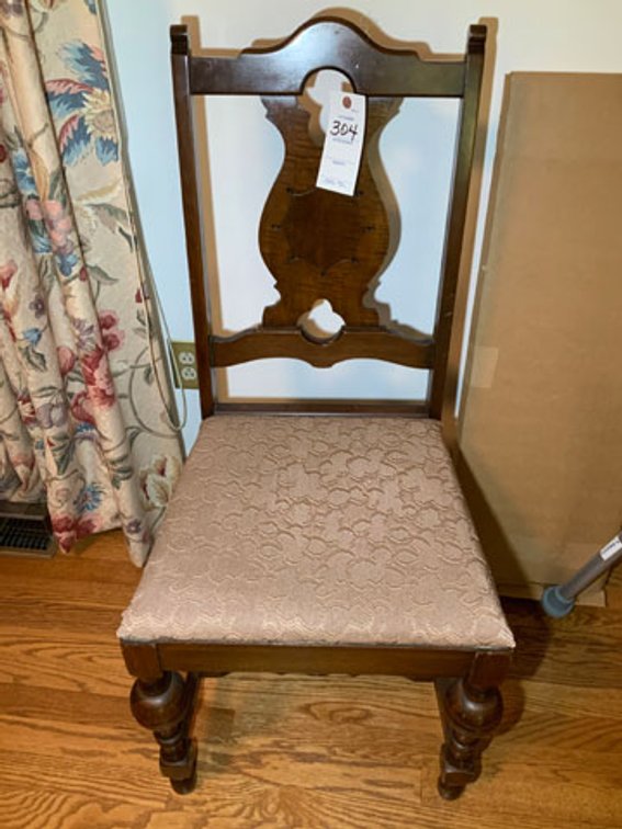 Image for VINTAGE DINING AND BEDROOM FURNITURE - ONLINE ONLY
