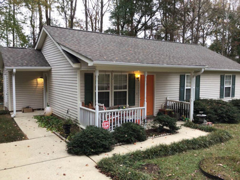 Image for Simulcast Auction for Holly Springs Home!
