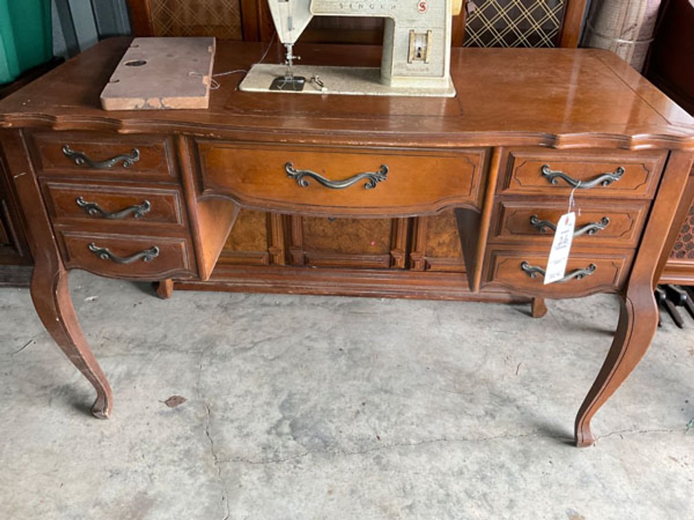 Image for Shelton Barefoot Estate (Deceased) Online Personal Property Auction!