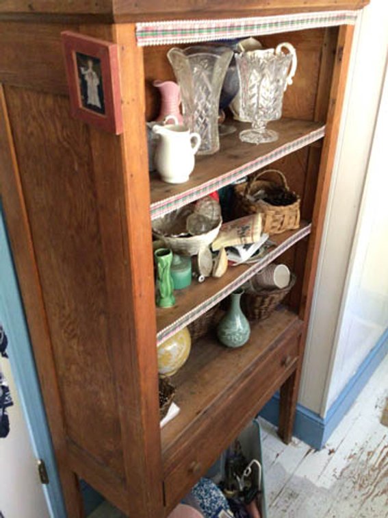 Image for Large Collection of Antiques and Glassware
