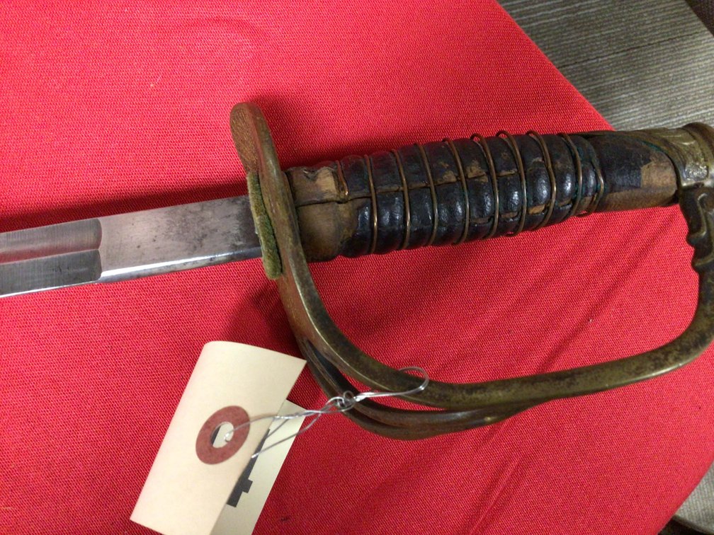 Image for Large Firearms and Memorabilia Auction