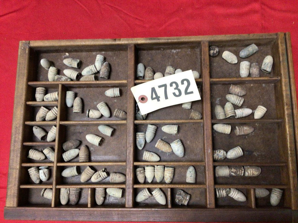Image for Large Firearms and Memorabilia Auction