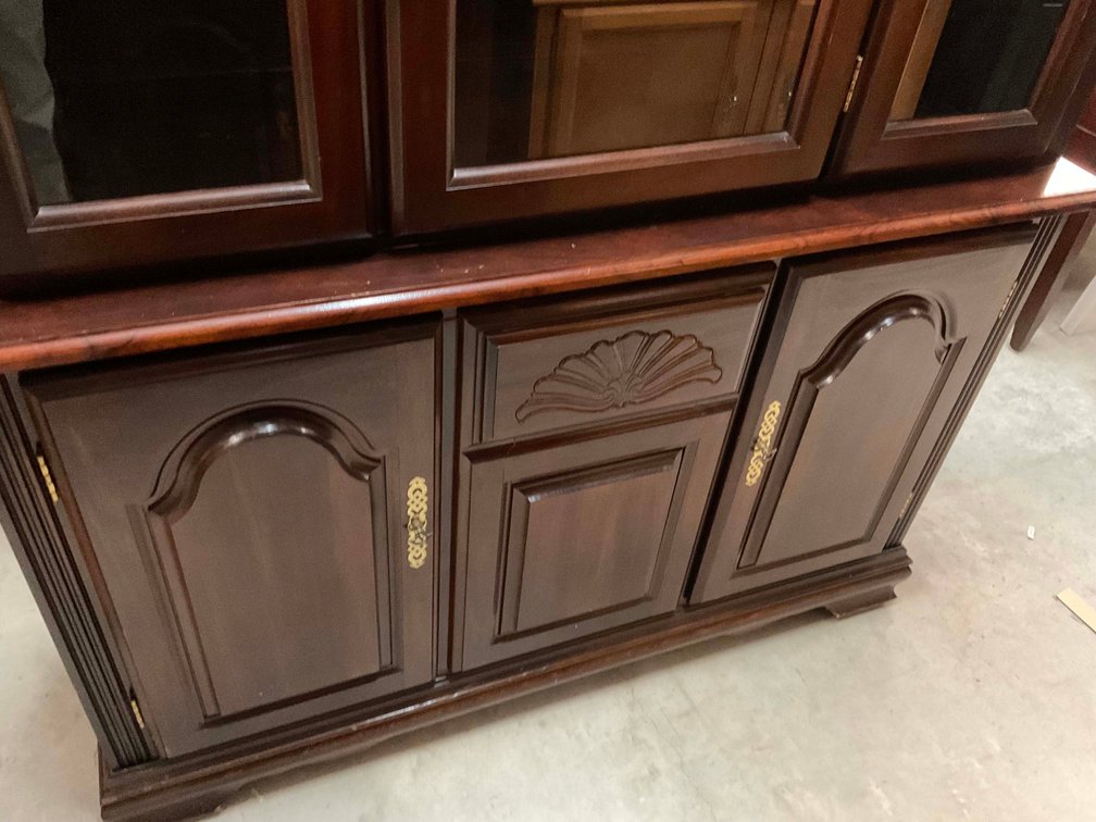 Image for New and Nearly New Thrift Shop Retirement Auction Events - LIVE AUCTION