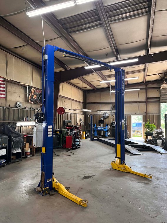 Image for Boyd's Automotive in Sanford Retirement Auction!
