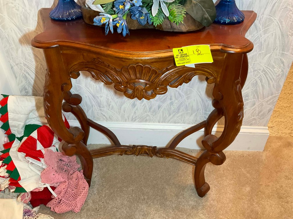 Image for Complete contents of a home in Erwin selling in an online absolute auction!