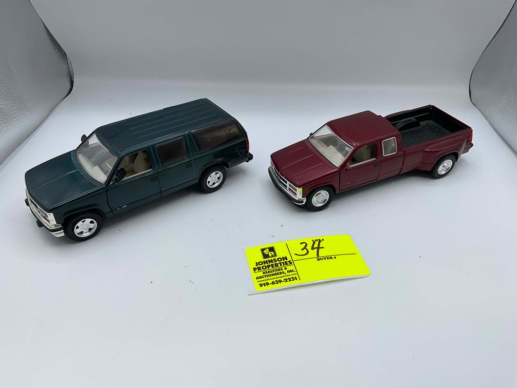Image for Madura Estate (deceased) Collectible Die Cast Car Auction