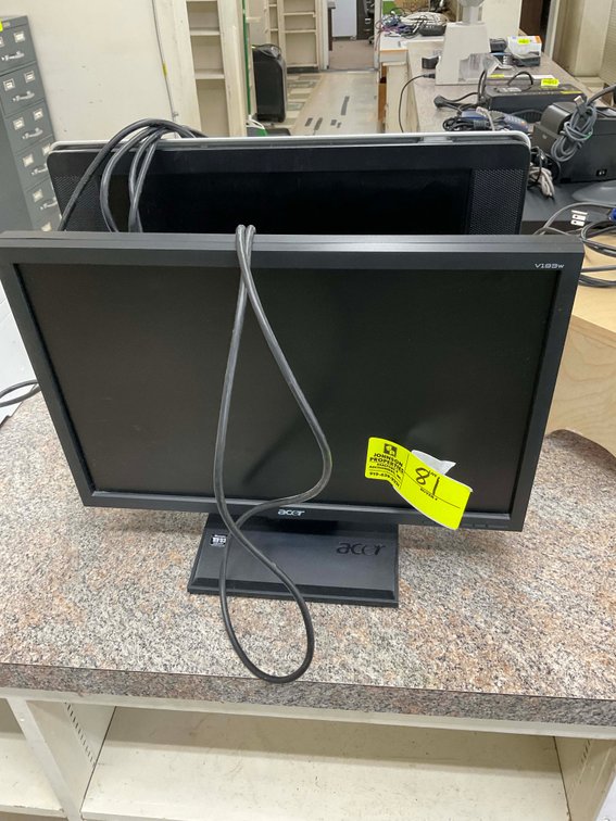 Image for Hospital Pharmacy Remaining Contents Auction in Dunn!