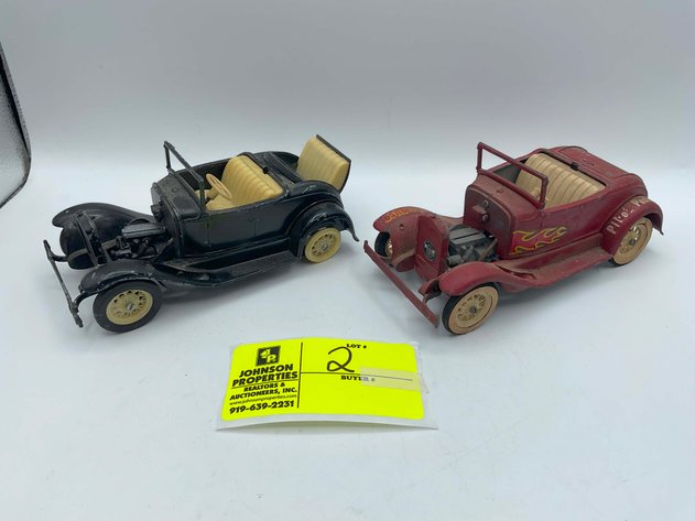 Image for Online only Living Estate Auction with Antiques, Vintage Toys and more!