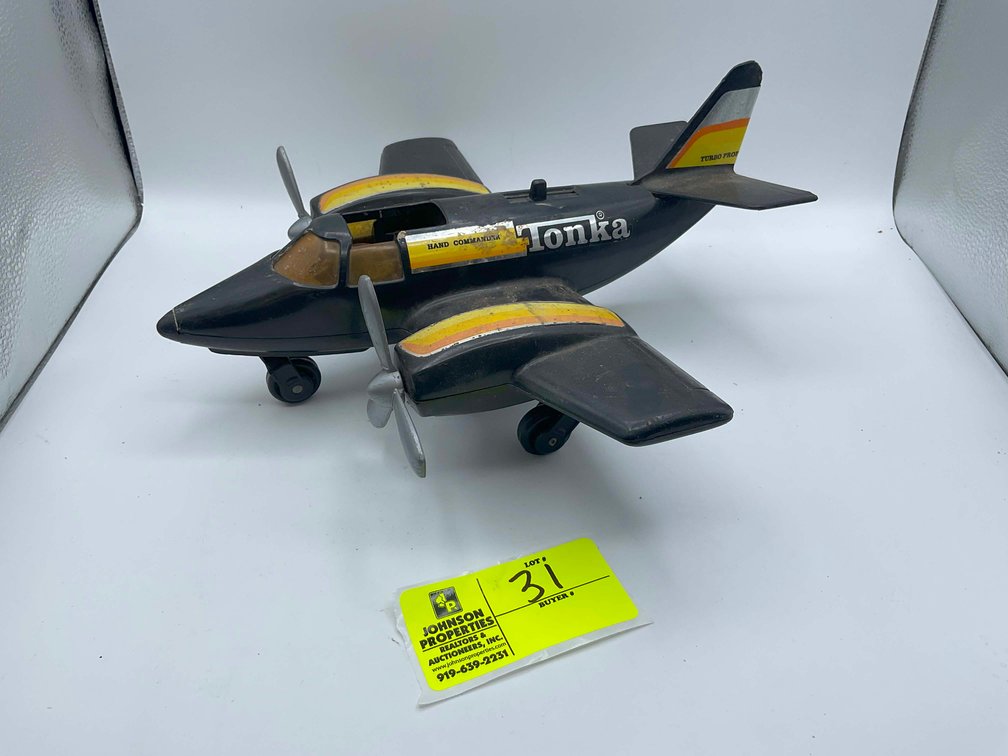 Image for Online only Living Estate Auction with Antiques, Vintage Toys and more!