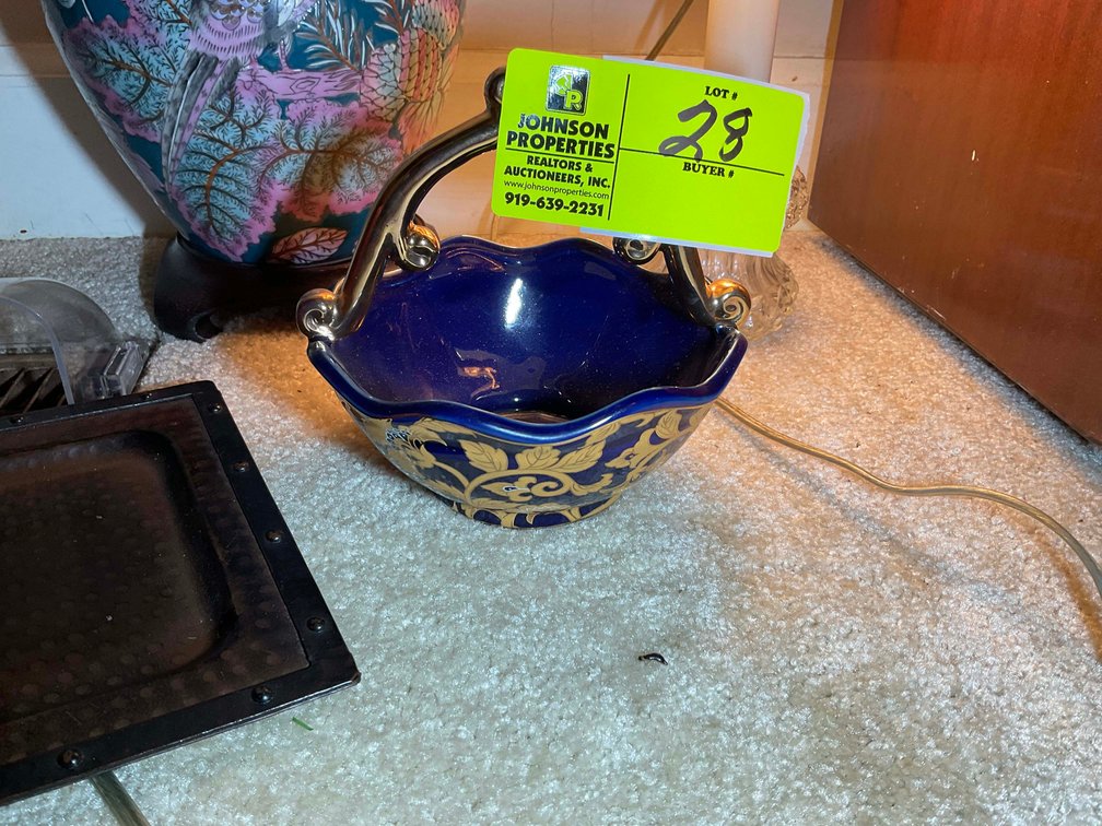 Image for Living Estate Auction for all contents of a Brick Ranch Home! (Name withheld at owners request)