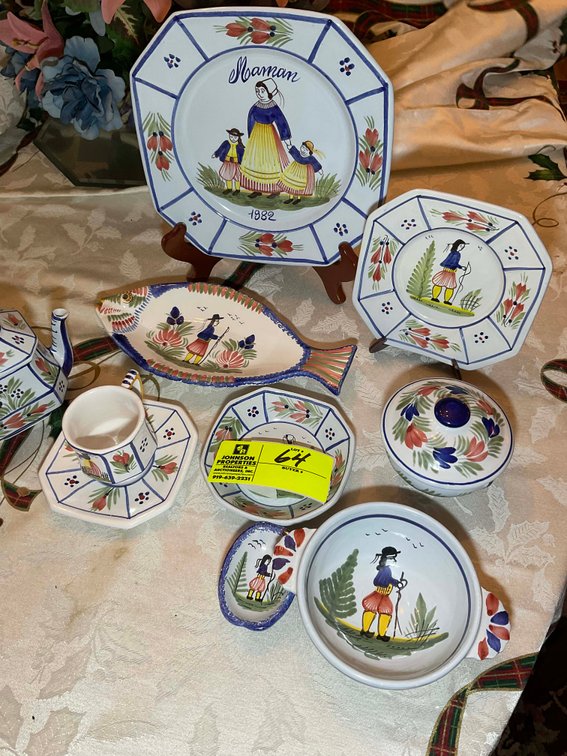 Image for Living Estate Auction for all contents of a Brick Ranch Home! (Name withheld at owners request)