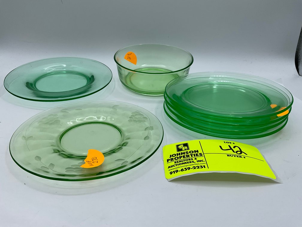 Image for Huge Online Only Collectible, Vintage, Unique Glass and Ceramics Auction!