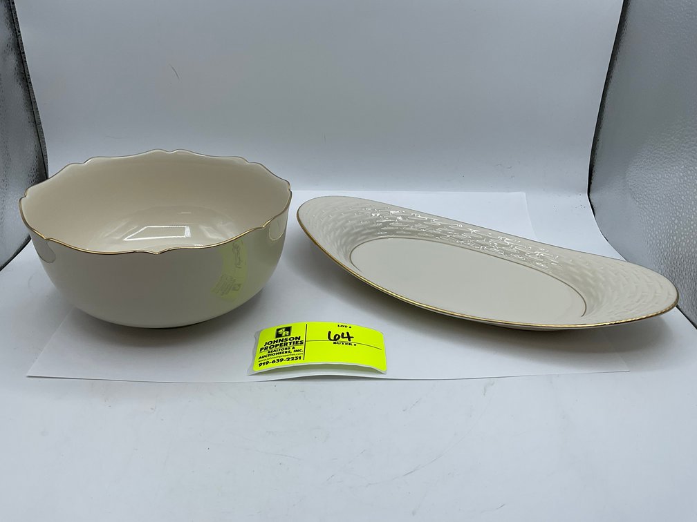 Image for Huge Online Only Collectible, Vintage, Unique Glass and Ceramics Auction!