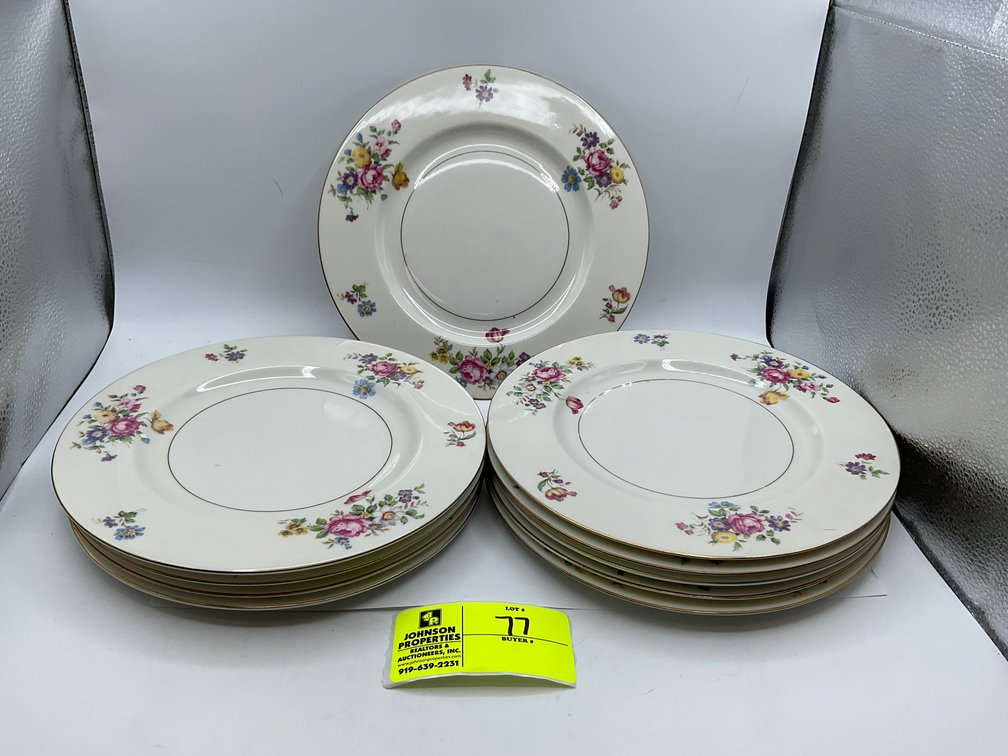 Image for Huge Online Only Collectible, Vintage, Unique Glass and Ceramics Auction!