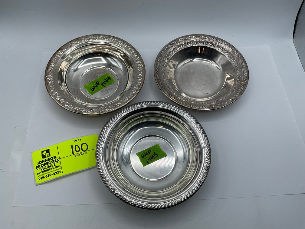 Image for Huge Online Only Collectible, Vintage, Unique Glass and Ceramics Auction!