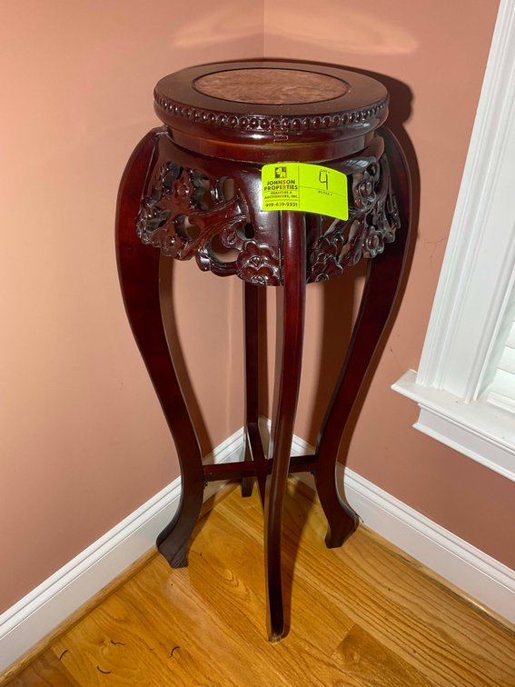 Image for Dunn Personal Property Online Only Auction including fine furnishings, Leather items.