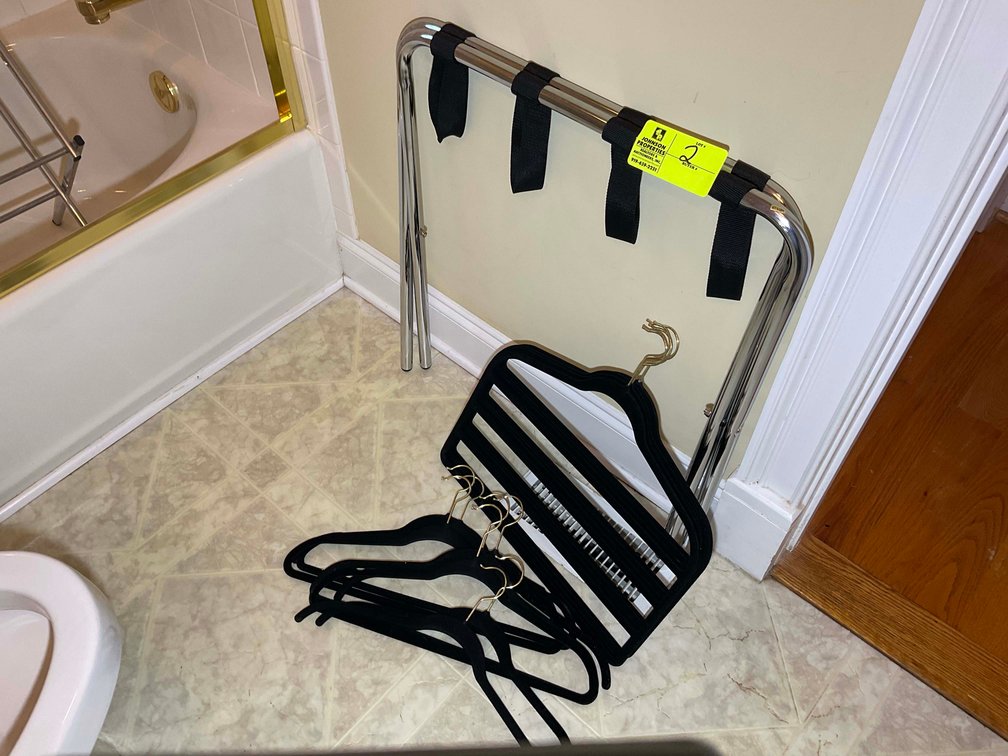 Image for Dunn Personal Property Online Only Auction including fine furnishings, Leather items.