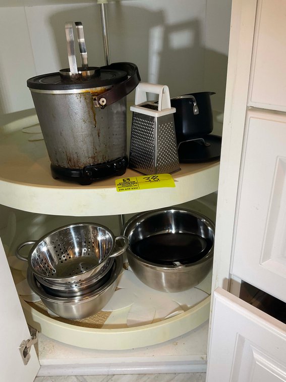 Image for Dunn Personal Property Online Only Auction including fine furnishings, Leather items.