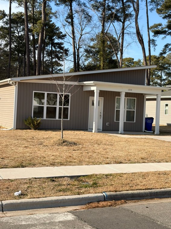 Image for Two Single Family Homes in Smithfield selling in this onsite / live /simulcast event!