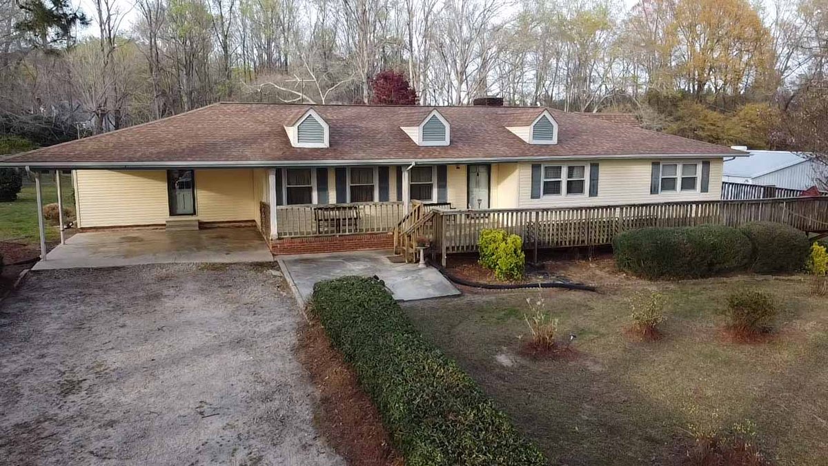 Image for Home on 4.25 acres in Angier!