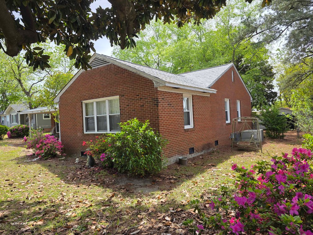 Image for Cute Brick Ranch Home in Dunn Selling at Absolute Auction!!