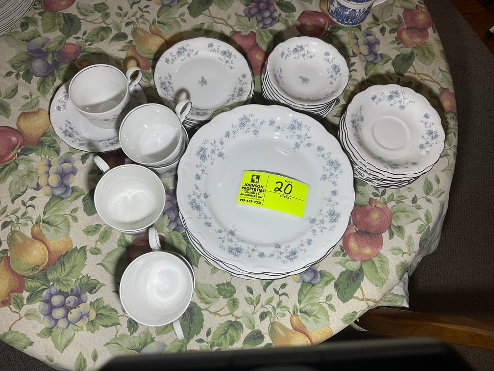 Image for Online Only Personal Property Auction in Broadway!