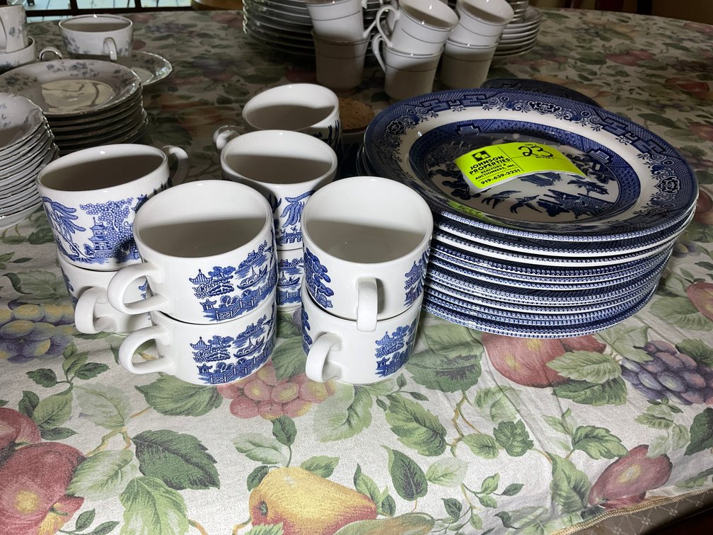 Image for Online Only Personal Property Auction in Broadway!
