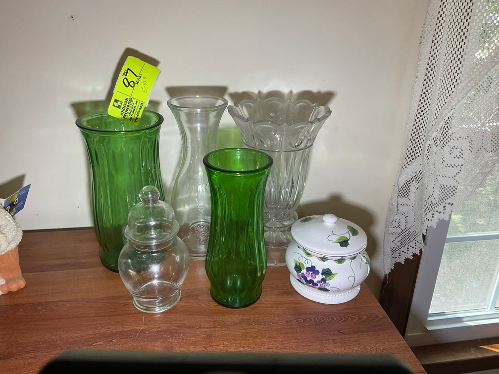 Image for Online Only Personal Property Auction in Broadway!