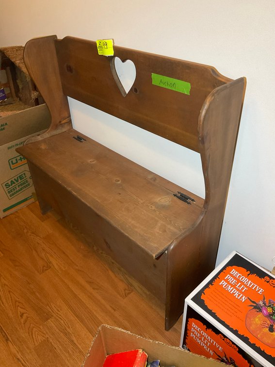 Image for Online Only Personal Property Auction in Broadway!