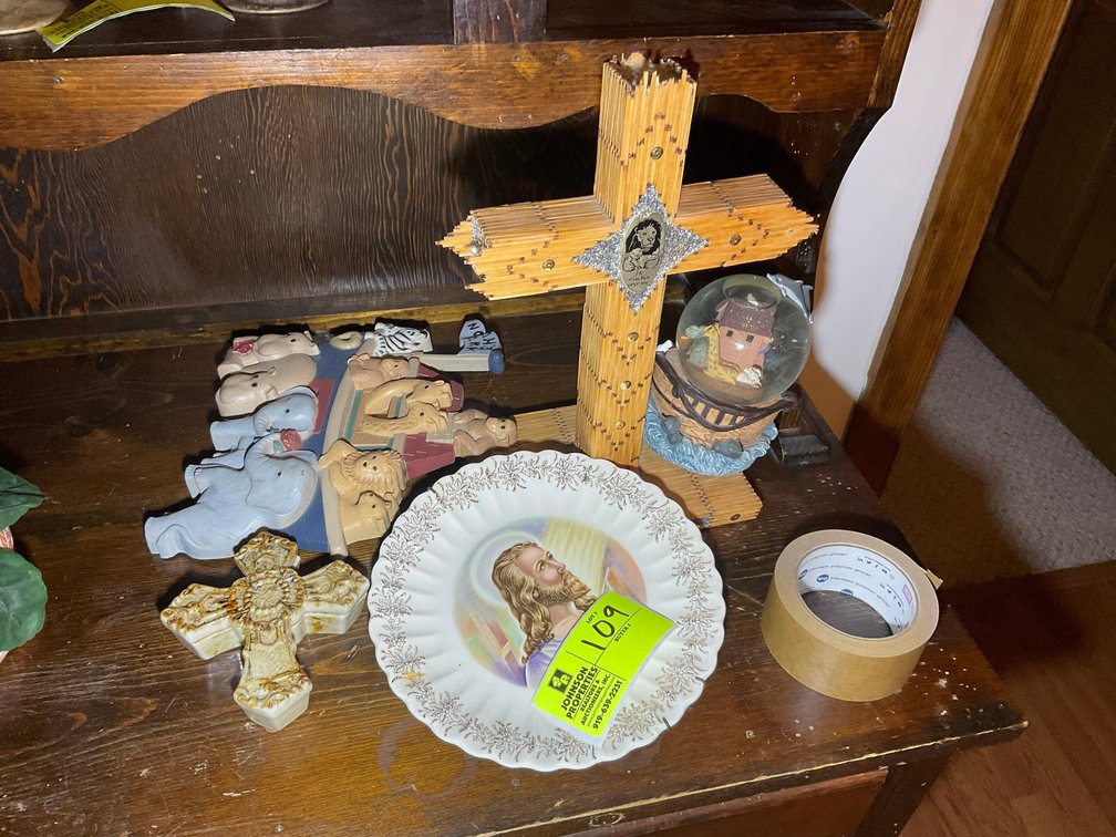 Image for Online Only Personal Property Auction in Broadway!